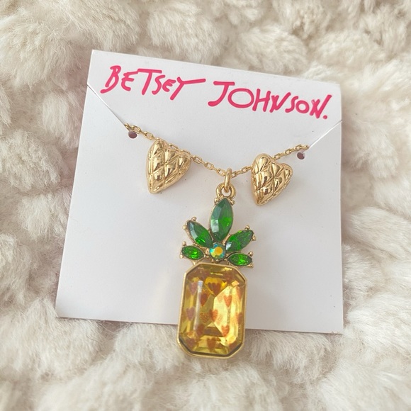 Betsey Johnson Pineapple Jewelry Set NWT - Picture 3 of 7